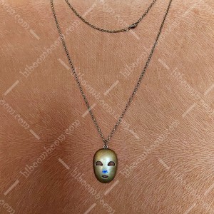 گردنبند برنزی طرح ماسک