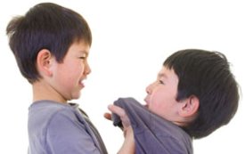 به بچهها یاد بدهیم قلدری نکنند