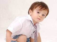 سکوت بچه ها را جدی بگیرید