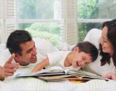 همه مسئوليت‌هاي بچه با مادر نيست!