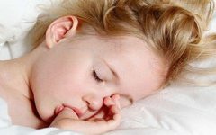 روش های ترک مکیدن انگشت در کودکان