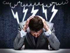 نگذارید « افکار منفی» آرامش شما را سلب کنند (مطلب)