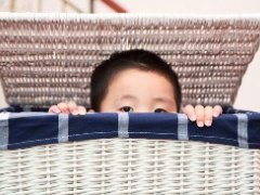  با کودک خجالتی ام چه کنم؟