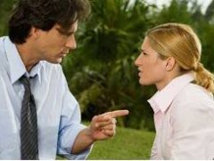 جر و بحث با همسرتان شما را دچار این بیماری ها می کند