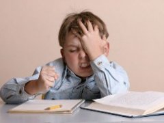 احساس نگرانی کودک خود را کاهش دهید (مطلب)