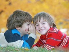 چطور دوستانتان بر آینده‌تان اثر می‌گذارند؟