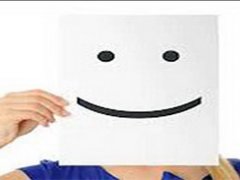 ۱۰ تمرین خندیدن برای درمانِ استرس