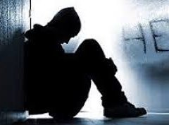 چرا نوجوانان اقدام به خودکشی می کنند؟
