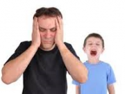 وقتی بچه روی اعصاب می‌رود چه کار کنیم؟