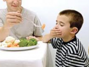 10 فرمان برای بدغذایی کودکان