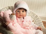 مراقب وابستگی کودکتان به عروسك باشيد