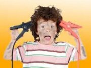 دردسر های يک وروجک بيش فعال