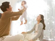 همه مسئوليت‌هاي بچه با مادر نيست!