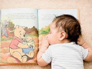 چگونه كودكانمان را با كتاب‌خواندن مأنوس كنيم