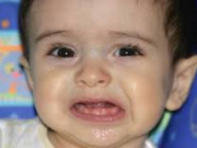 چرا بچه ها موقع دندان درآوردن تب می کنند؟