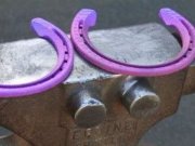 نعل تيتانيومی