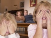 تصاوير و صحنه های خشن را نگاه نکنيد!