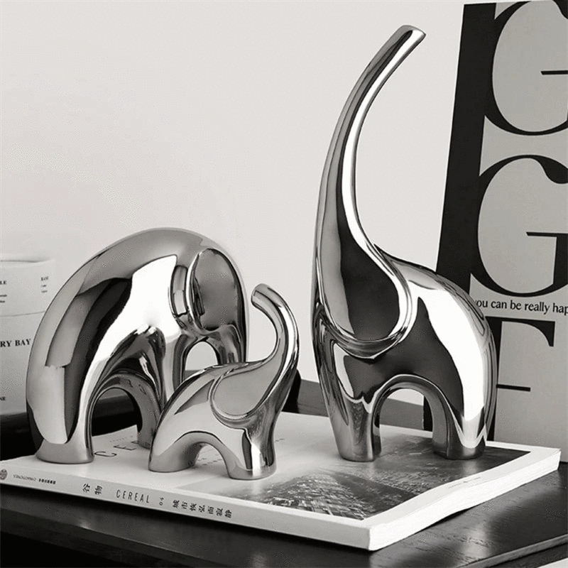مجسمه مینیمال فانتزی رومیزی طرح فیل نقره‌ای