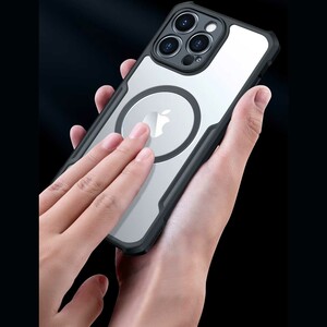 قاب مگنتی شفاف گوشی آیفون 13 پرومکس یاندو