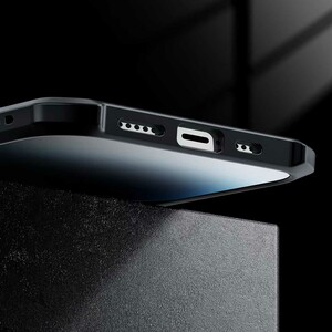 قاب مگنتی شفاف گوشی آیفون 13 پرومکس یاندو