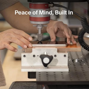 بهترین محافظ صفحه نمایش ضد گرد و غبار گوشی موبایل اپل آیفون 16 پرو