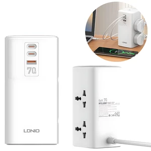 چند راهی و محافظ برق 2500 وات چهار سوکت، دو تایپ‌ سی و یک یو اس بی 70 وات شارژ سریع رومیزی الدنیو SC4383