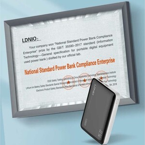 پاوربانک 10000 میلی‌آمپر فست شارژ 22.5 وات تایپ سی و یو اس بی الدنیو