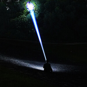 کیفیت چراغ قوه شارژی اسمایلینگ شارک