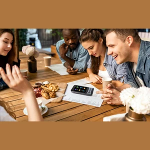 دستگاه مترجم زبان همراه آنلاین و آفلاین لولو