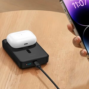 پاوربانک وایرلس 15 وات و تایپ سی 30 وات بیسوس