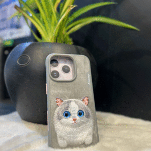 قیمت قاب محافظ گوشی آیفون 15 طرح گربه ملوس نیمی