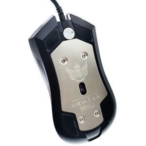 نمای زیری موس گیمینگ ایکس او