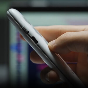 پوینتر پرزنتر لیزری شارژی ایکس او