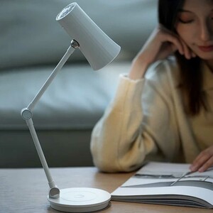 خرید چراغ مطالعه رومیزی شارژی و شارژر بی سیم