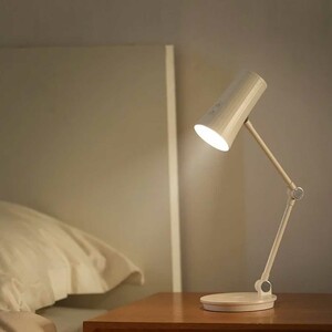 چراغ مطالعه رومیزی شارژی و شارژر وایرلس