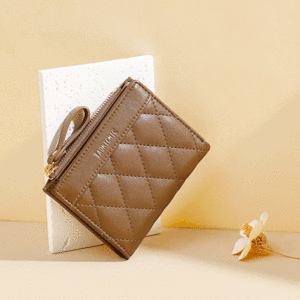 کیف پول کلاسیک زنانه برای استفاده روزمره