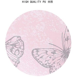 طرح پروانه روی کیف زنانه