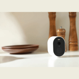 دوربین هوشمند بی‌‌سیم با پنل خورشیدی  بلورمز