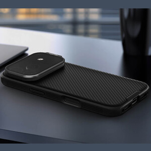 خرید گارد مغناطیسی آیفون 17 پرو نیلکین