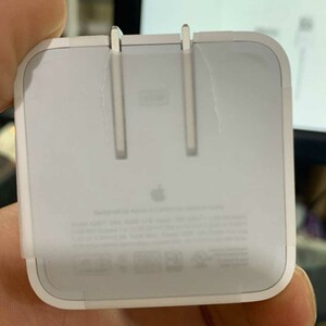 شارژر دیواری تایپ سی اصلی آیفون 35 وات