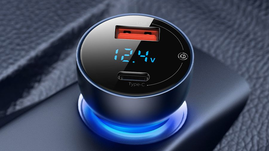 درگاههای شارژ موبایل داخل ماشین