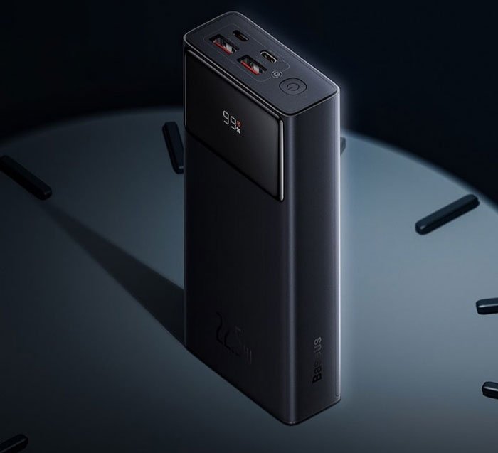 طراحی ظاهری پاوربانک بیسوس