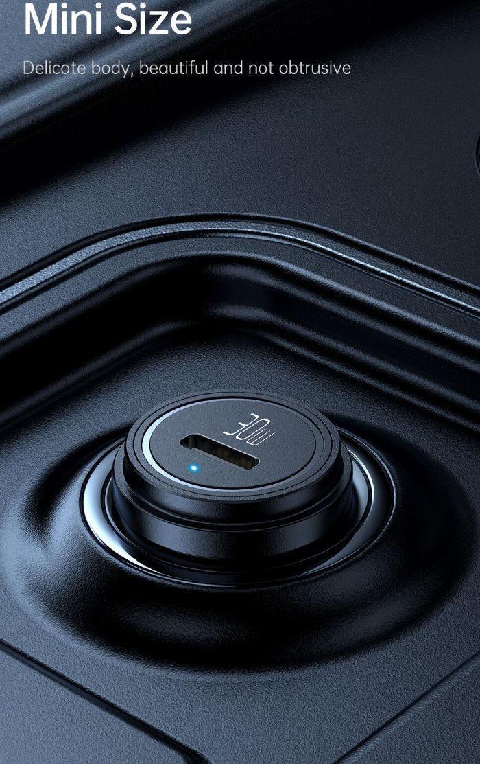 مینی شارژر داخل ماشین