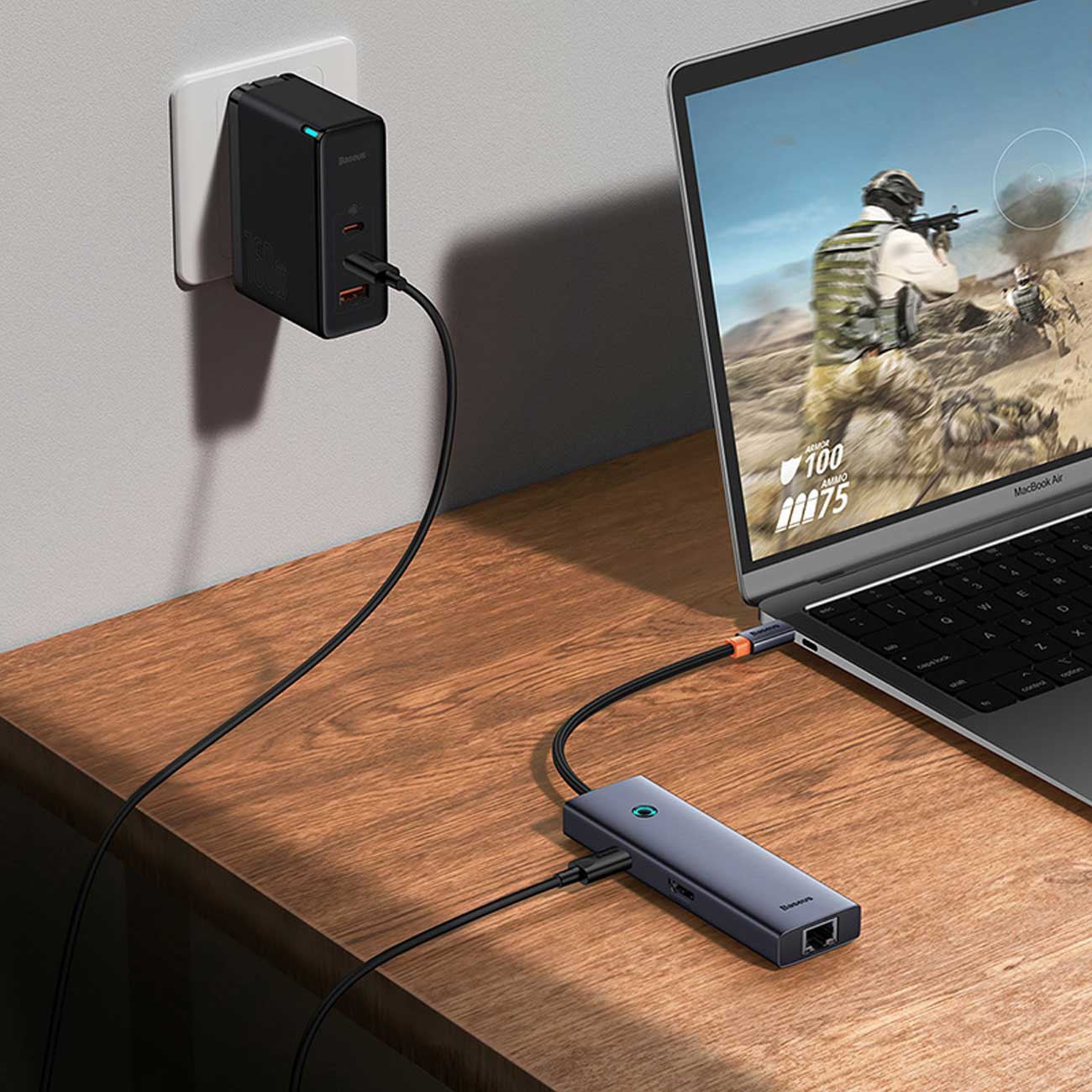 آداپتور متصل به مک&zwnj;بوک