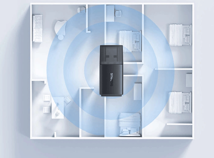 آداپتور وای فای مشکی روی خانه