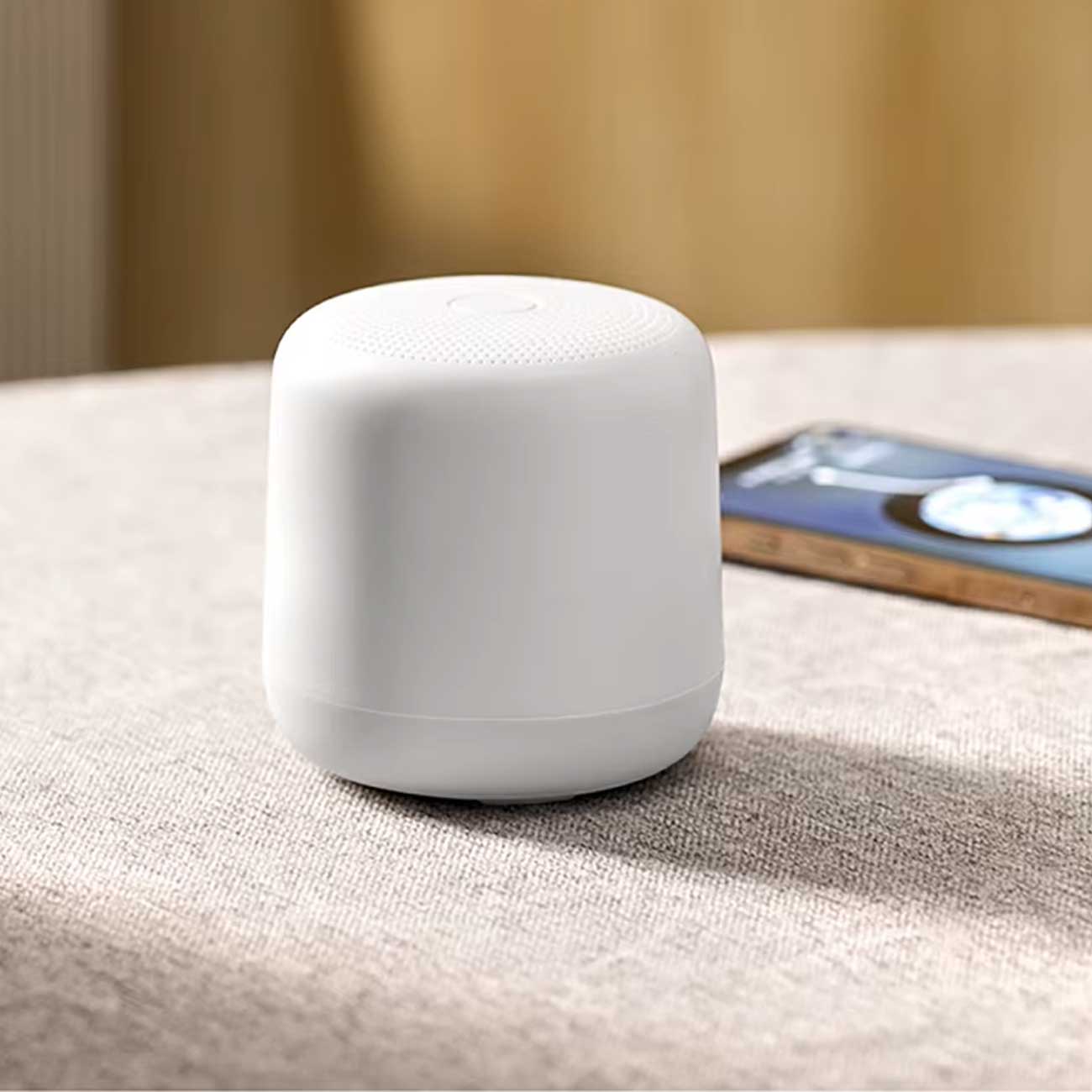 اسپیکر وایرلس سفید