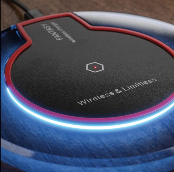 پد شارژ بی سیم Qi برند FANTASY مدل The Enterprise