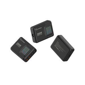 شارژر فوق سریع یا سوپر فست شارژ 200 مدل CH07  با توان 200 وات گلتیج  Goaltage 200W PD Multi port super-fast pro GaN