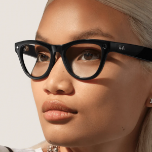عینک هوشمند ری بن متا مدل اسکایلر رنگ مشکی براق با عدسی شفاف RAY-BAN META Skyler Clear RW4010 سایز 52mm