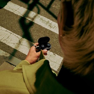 هدفون بی سیم بوز مدل BOSE QuietComfort EarBuds